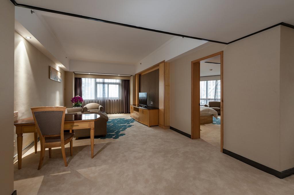 Gangrun Hotel Guangzhou Beijing Road Branch Экстерьер фото