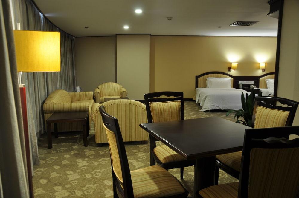 Gangrun Hotel Guangzhou Beijing Road Branch Экстерьер фото